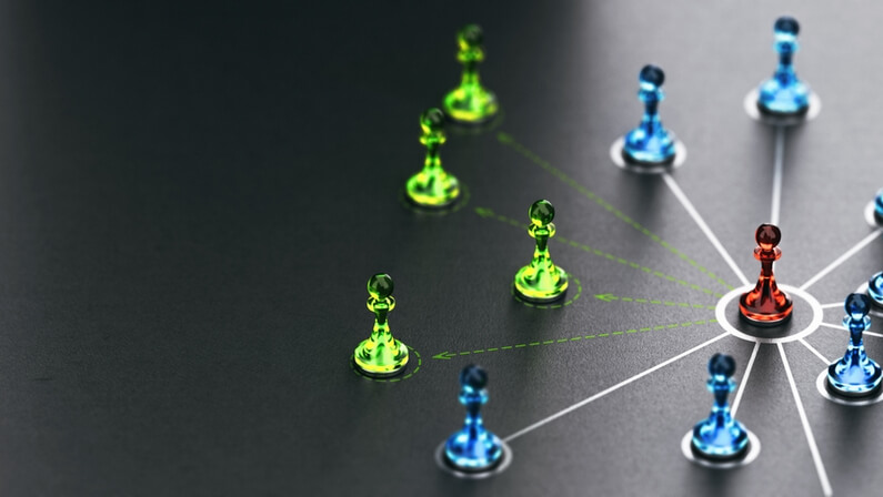 getting links - chess piece illustration